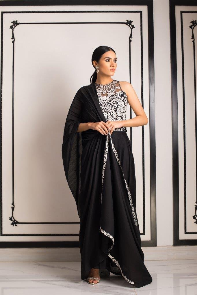 Sania Maskatiya launches INARA featuring 80 distinct designs