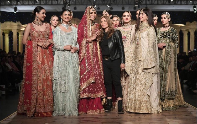 Ayeza Khan, Urwa, Mawra And Ali Zafar Strut Down The Ramp On Day Two Of Pantene Hum Bridal Couture Week 2019