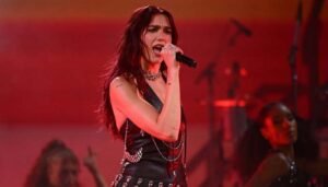 Dua Lipa Live in Mumbai: A Spectacular Debut Solo Concert in India